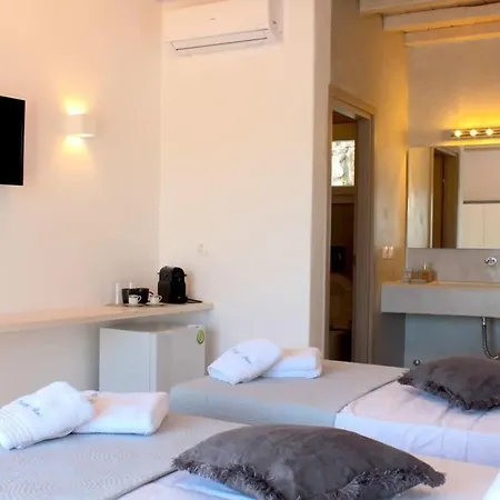Mykonian Luxury Light Blue With Private Pool Kalafati